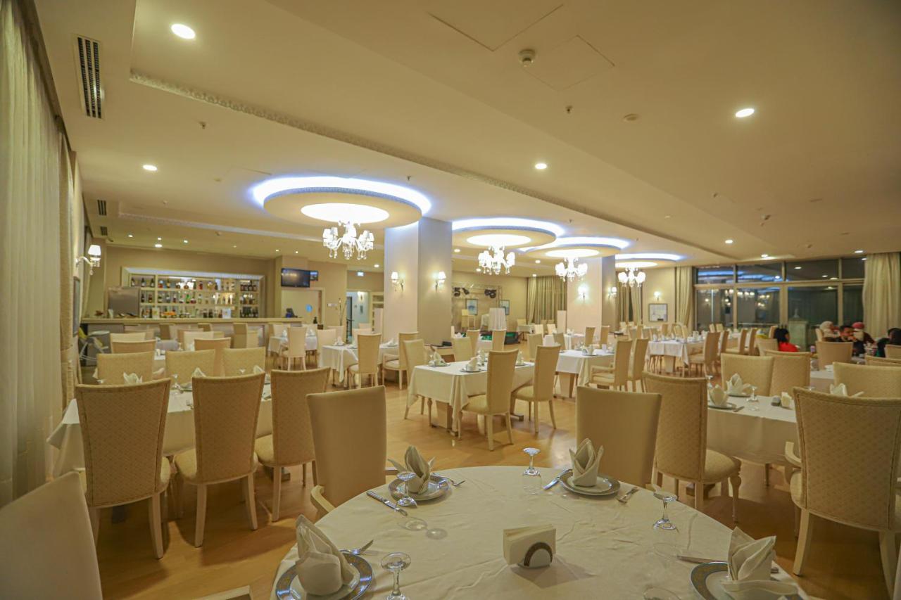 Gabala Garden Hotel Экстерьер фото The restaurant